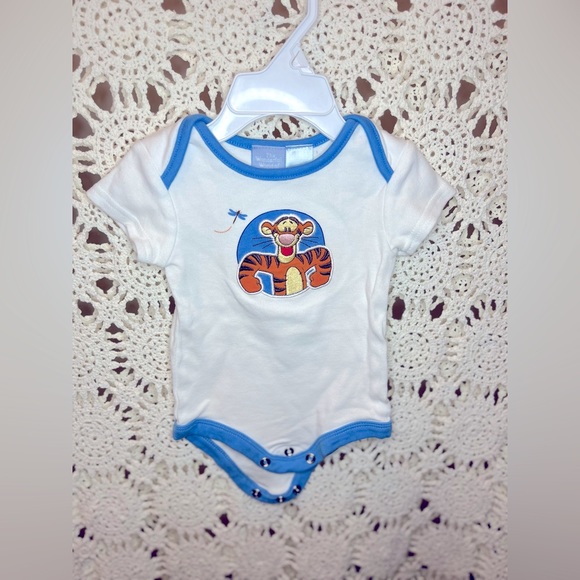 Disney Tigger Baby Onesie - Picture 1 of 5